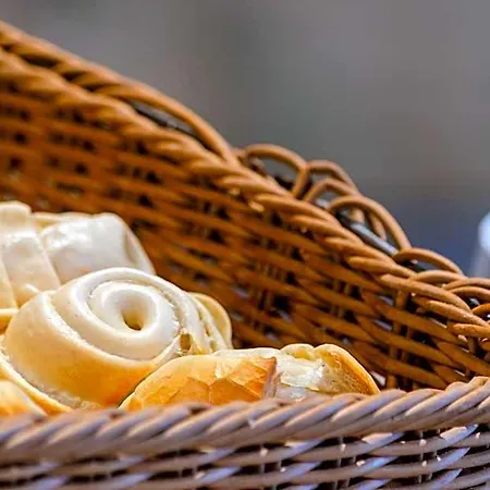 Turim 4*