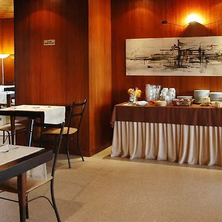 Hotell Turim 4*