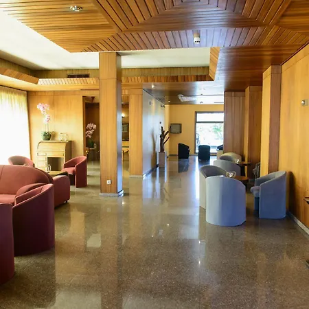 Hotel Nova Cruz 4*